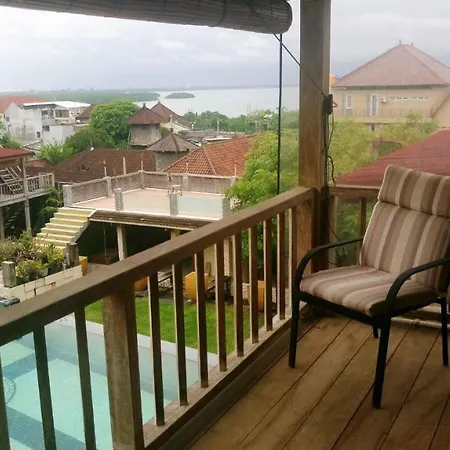 Bed and Breakfast The Tree House
